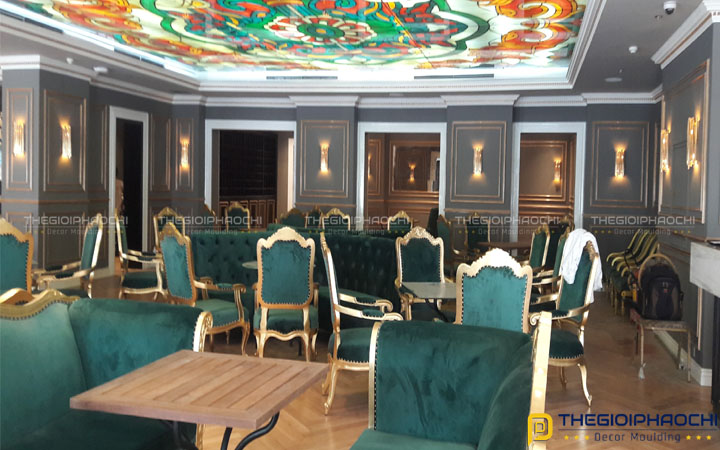 Thi công phào chỉ trần, chỉ khung tường khách sạn MAJESTIC